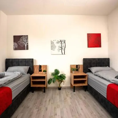 Livemore24 - 4 In 24-7 Check-in Апартаменты