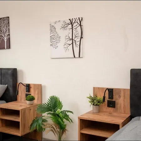 Апартаменты Livemore24 - 4 In 24-7 Check-in Хертен