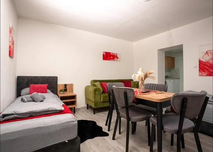 Livemore24 - 4 In West 24-7 Check-in Herten (North Rhine-Westphalia)