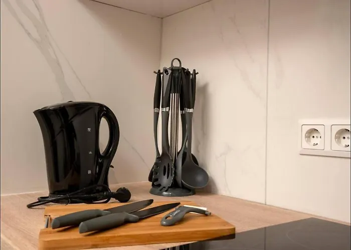 Livemore24 - 4 In West 24-7 Check-in Apartmán